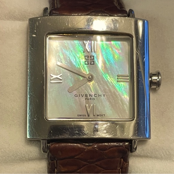GIVENCHY PARIS Attitude Line Mother Of Pearl dial Watch. - Picture 1 of 12